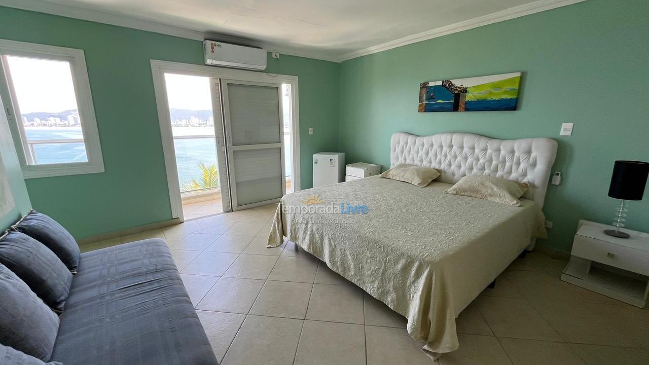 Casa para aluguel de temporada em Guarujá (Enseada)