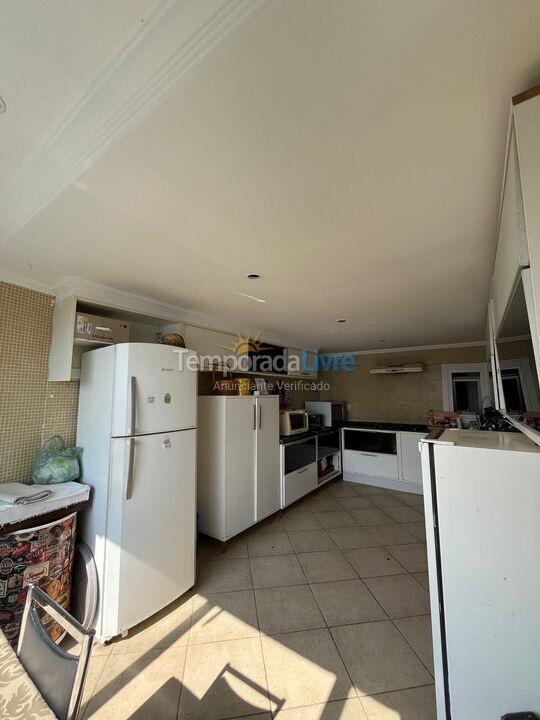 Casa para aluguel de temporada em Guarujá (Enseada)