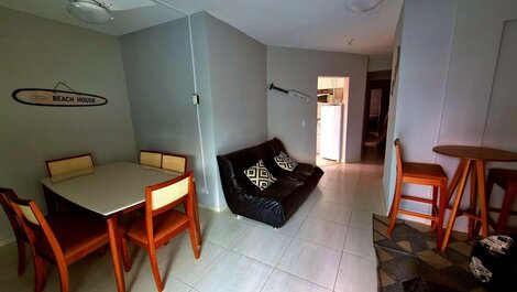 Apartamento na Praia do Tombo em Guarujá-SP