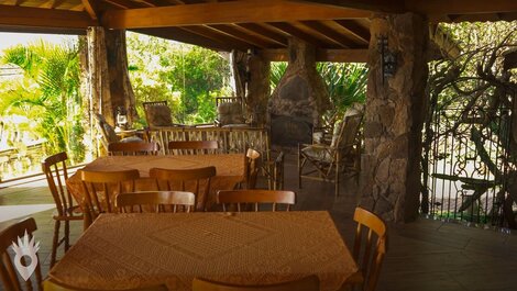 Casa com Piscina &amp; Área Gourmet em Indaiatuba