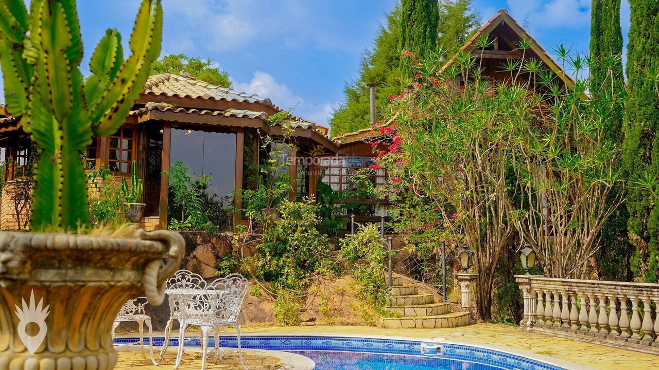 Casa para aluguel de temporada em Indaiatuba (Chácaras Videiras de Itaici)