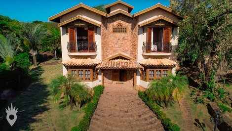 Casa com Piscina &amp; Área Gourmet em Indaiatuba