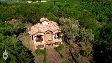 Casa com Piscina &amp; Área Gourmet em Indaiatuba