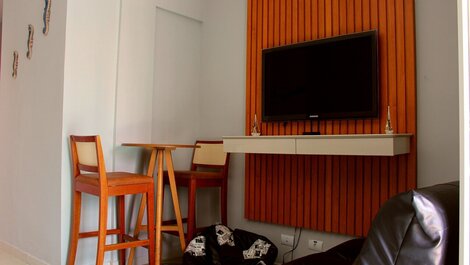 Apartamento na Praia do Tombo em Guarujá-SP