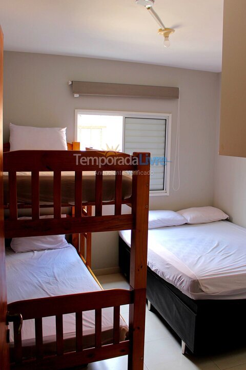 Apartamento para aluguel de temporada em Guarujá (Jardim Las Palmas)