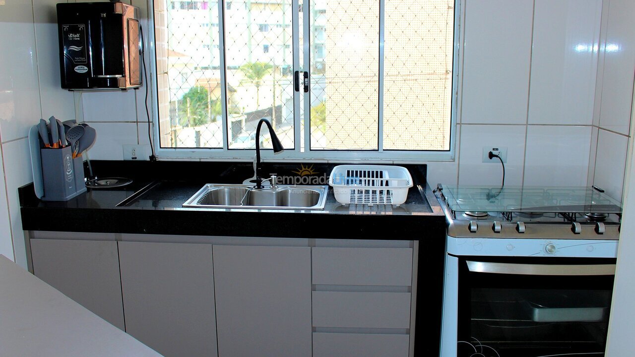 Apartamento para aluguel de temporada em Guarujá (Jardim Las Palmas)