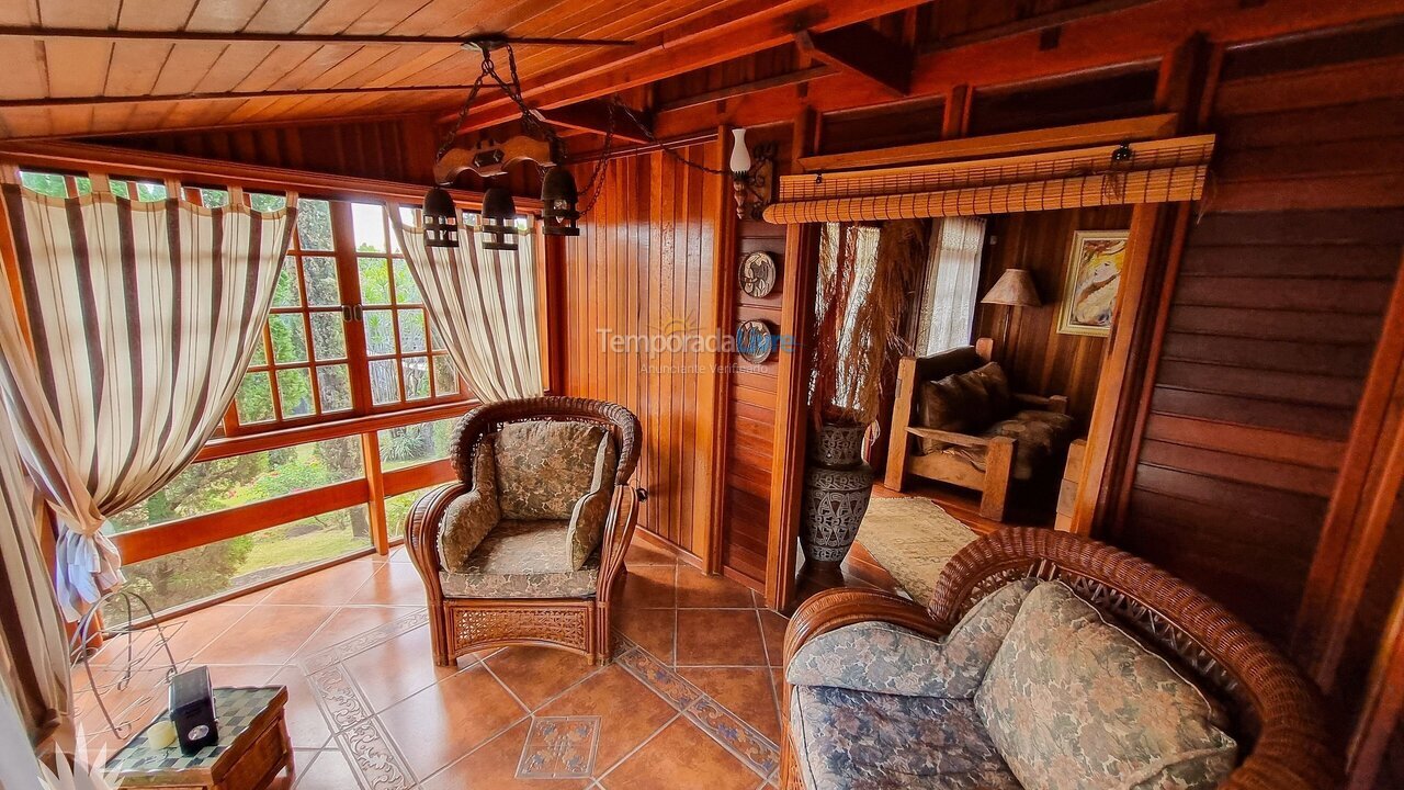 Casa para aluguel de temporada em Indaiatuba (Chácaras Videiras de Itaici)