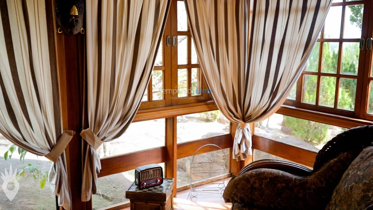 Casa para aluguel de temporada em Indaiatuba (Chácaras Videiras de Itaici)