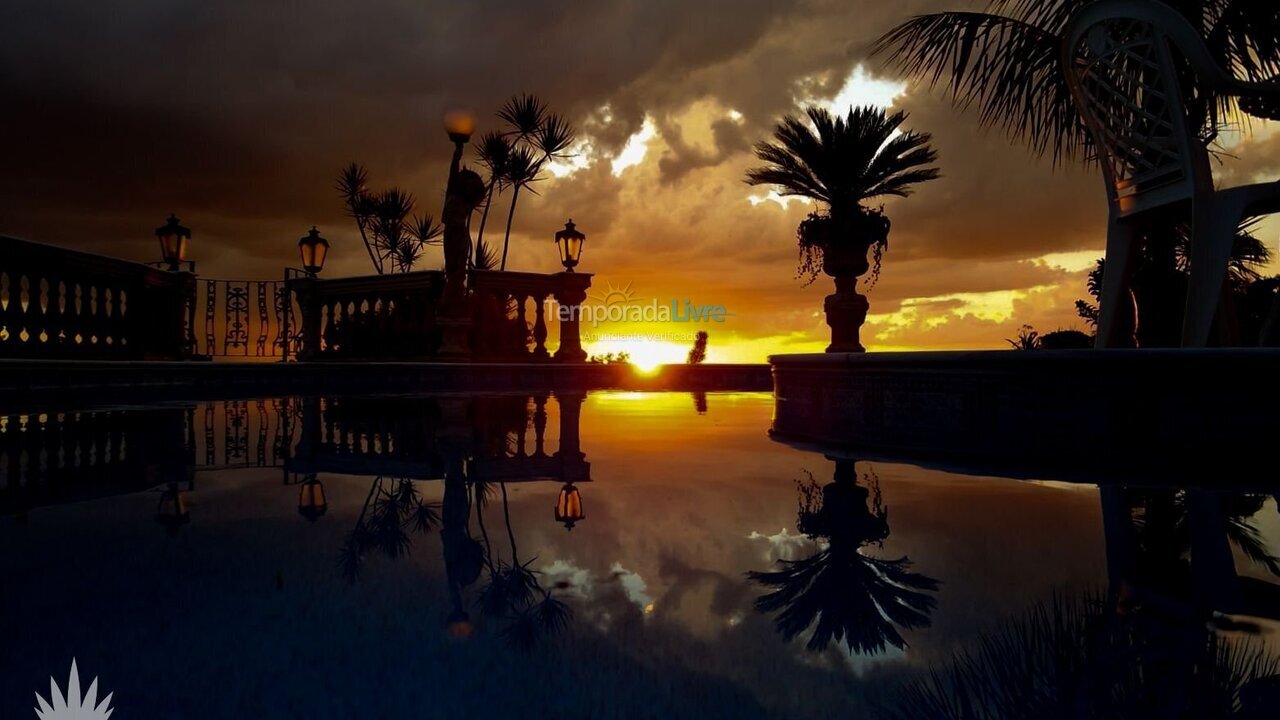 Casa para aluguel de temporada em Indaiatuba (Chácaras Videiras de Itaici)