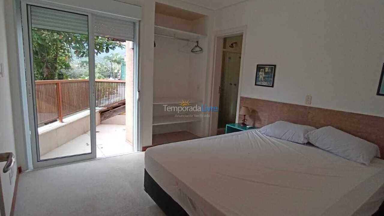 Casa para aluguel de temporada em São Sebastião (Juquehy)