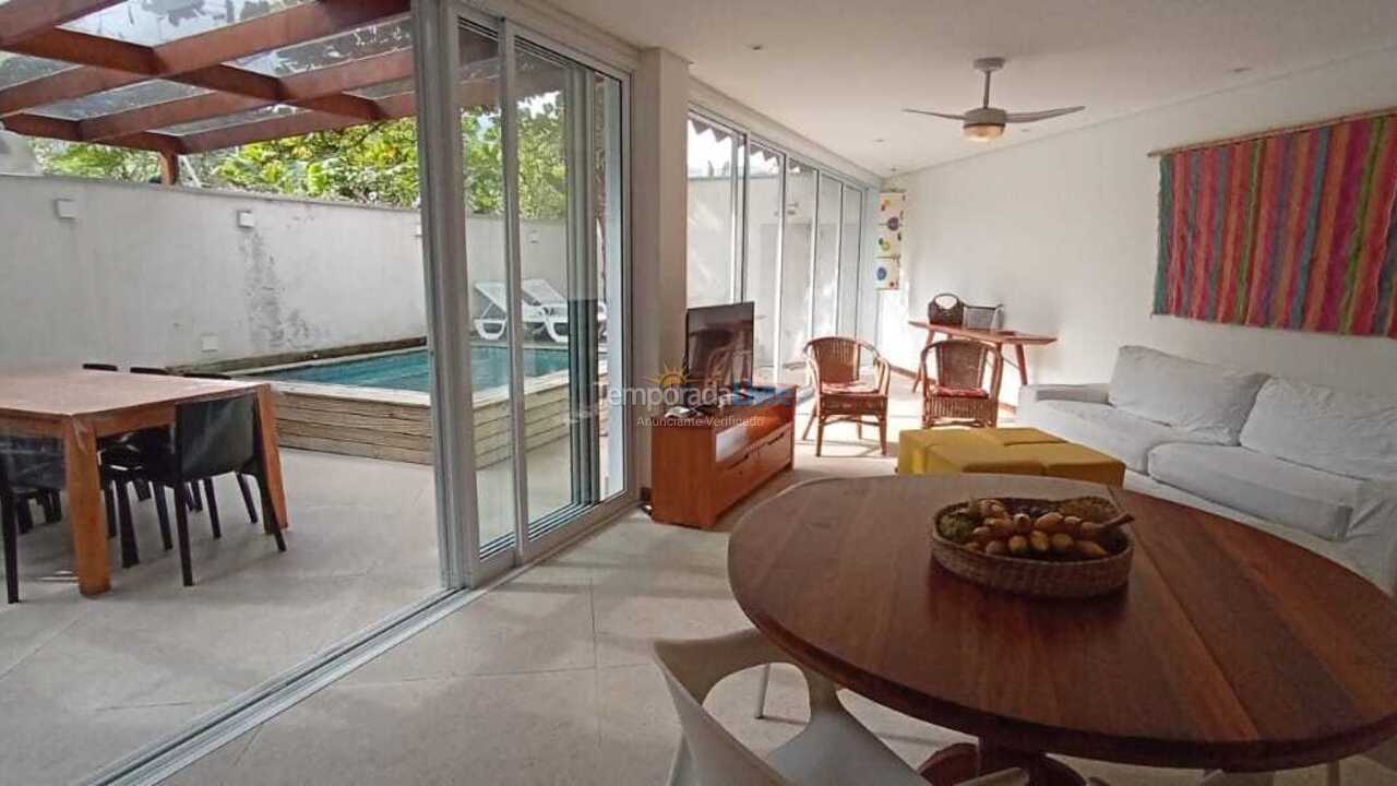 Casa para aluguel de temporada em São Sebastião (Juquehy)