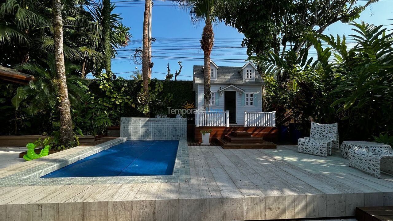 Casa para aluguel de temporada em São Sebastião (Praia da Baleia)