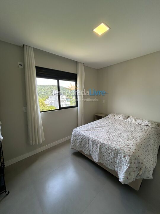 Apartment for vacation rental in Bombinhas (Mariscal)