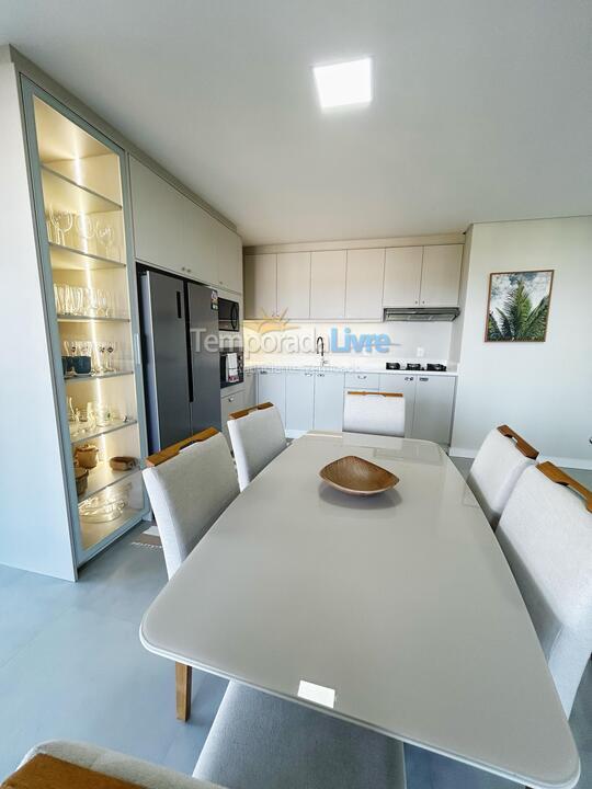 Apartment for vacation rental in Bombinhas (Mariscal)