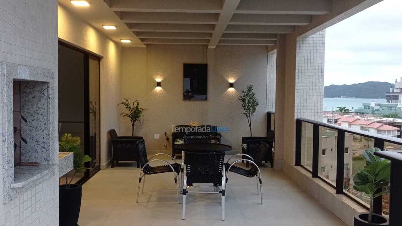 Apartment for vacation rental in Bombinhas (Mariscal)