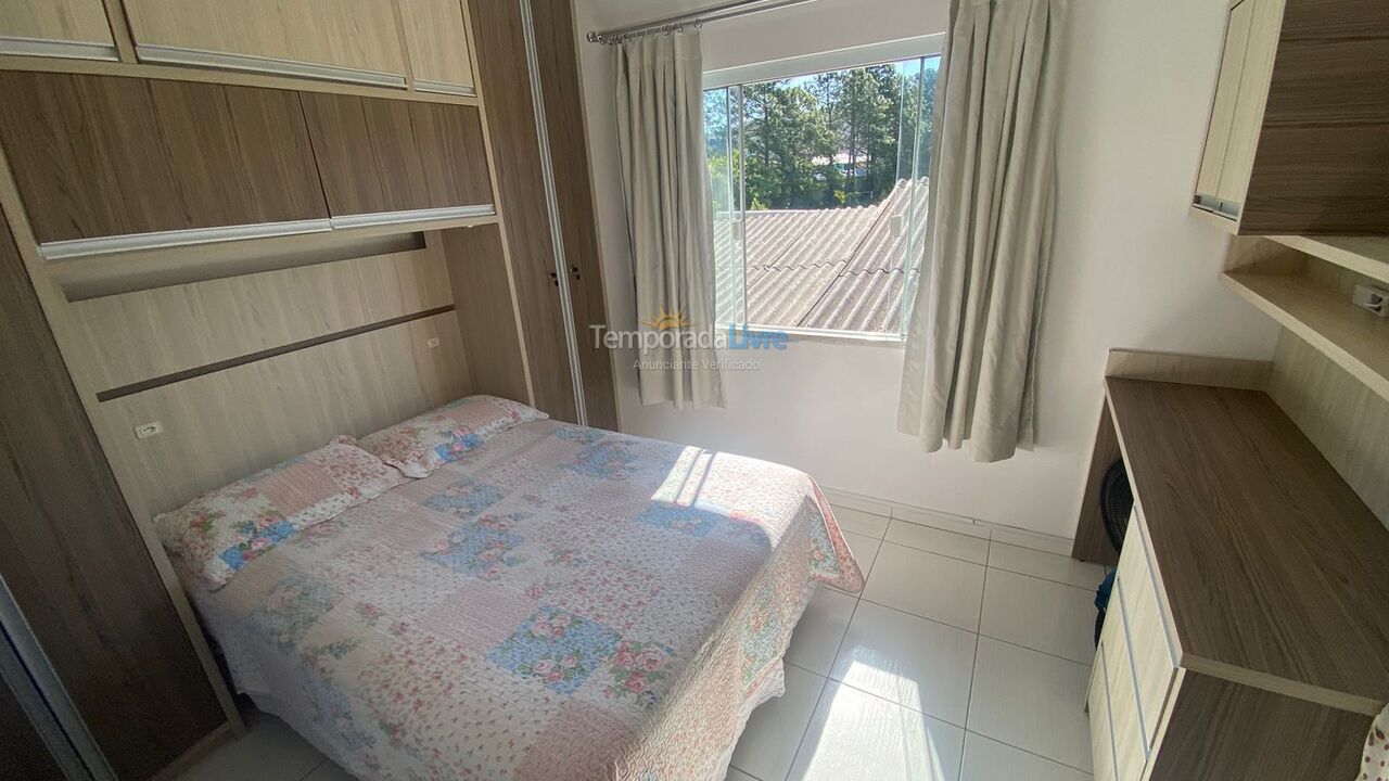 House for vacation rental in Bombinhas (Praia de Bombas)