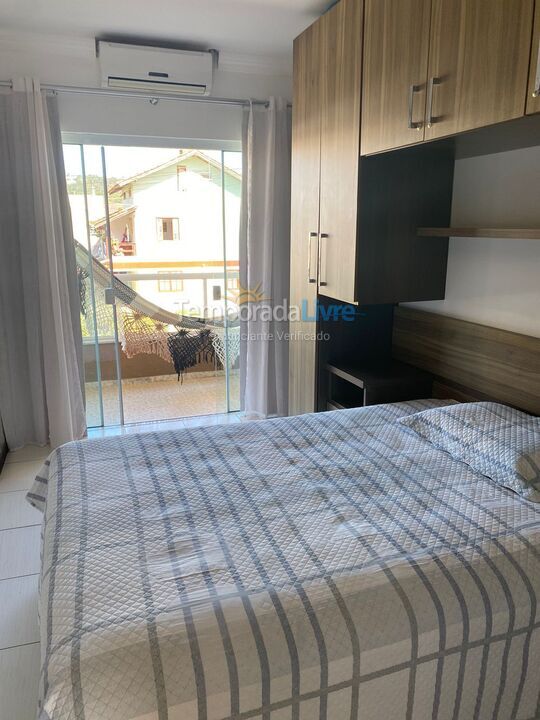 House for vacation rental in Bombinhas (Praia de Bombas)