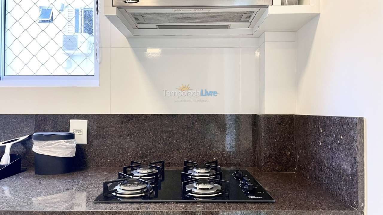 Apartamento para alquiler de vacaciones em Itapema (Meia Praia)