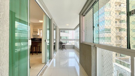 3 Suites de Alto Estándar para Alquiler por Temporada, Rua 292, Meia Praia, Itapema