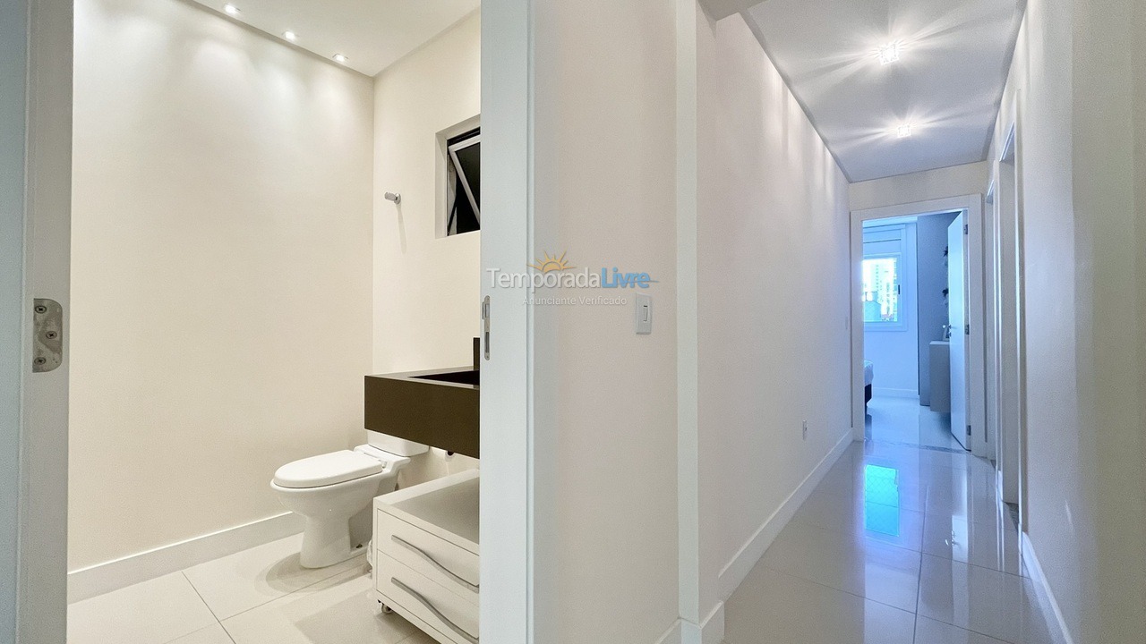 Apartamento para alquiler de vacaciones em Itapema (Meia Praia)