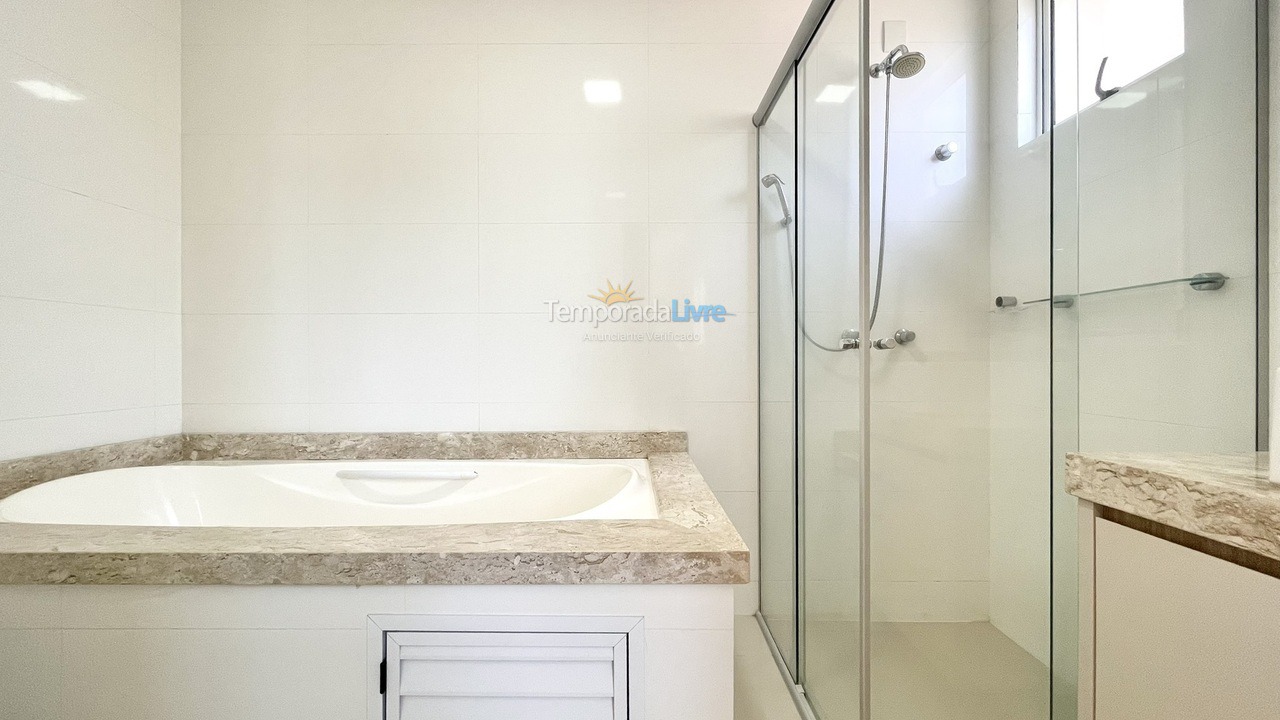 Apartamento para alquiler de vacaciones em Itapema (Meia Praia)