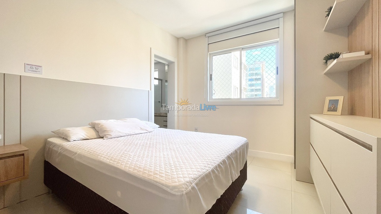 Apartamento para alquiler de vacaciones em Itapema (Meia Praia)