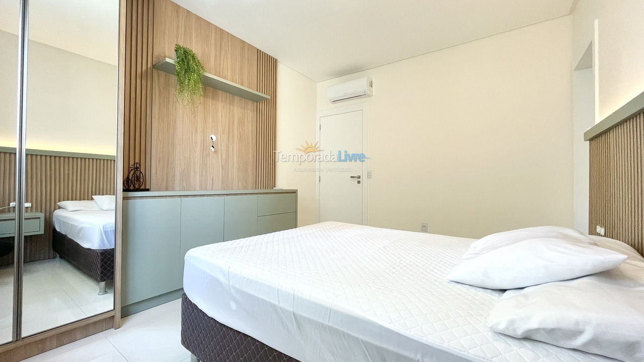 Apartamento para alquiler de vacaciones em Itapema (Meia Praia)