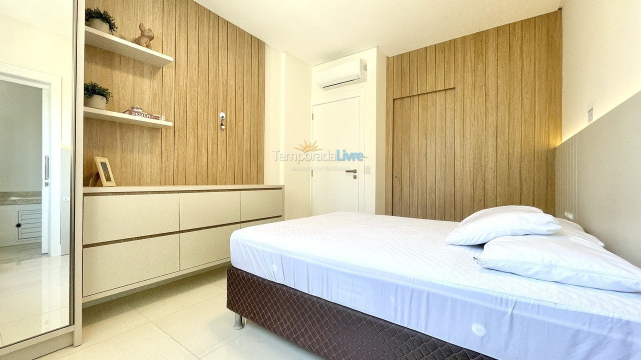 Apartamento para alquiler de vacaciones em Itapema (Meia Praia)