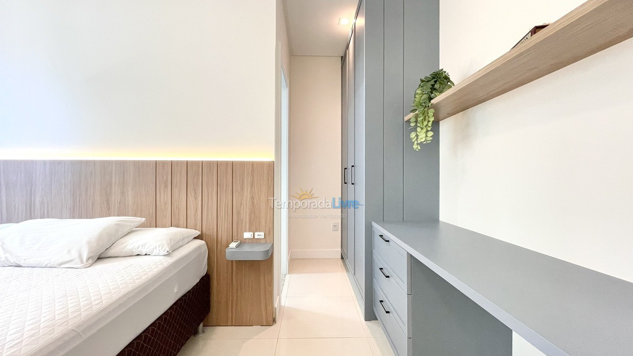 Apartamento para alquiler de vacaciones em Itapema (Meia Praia)