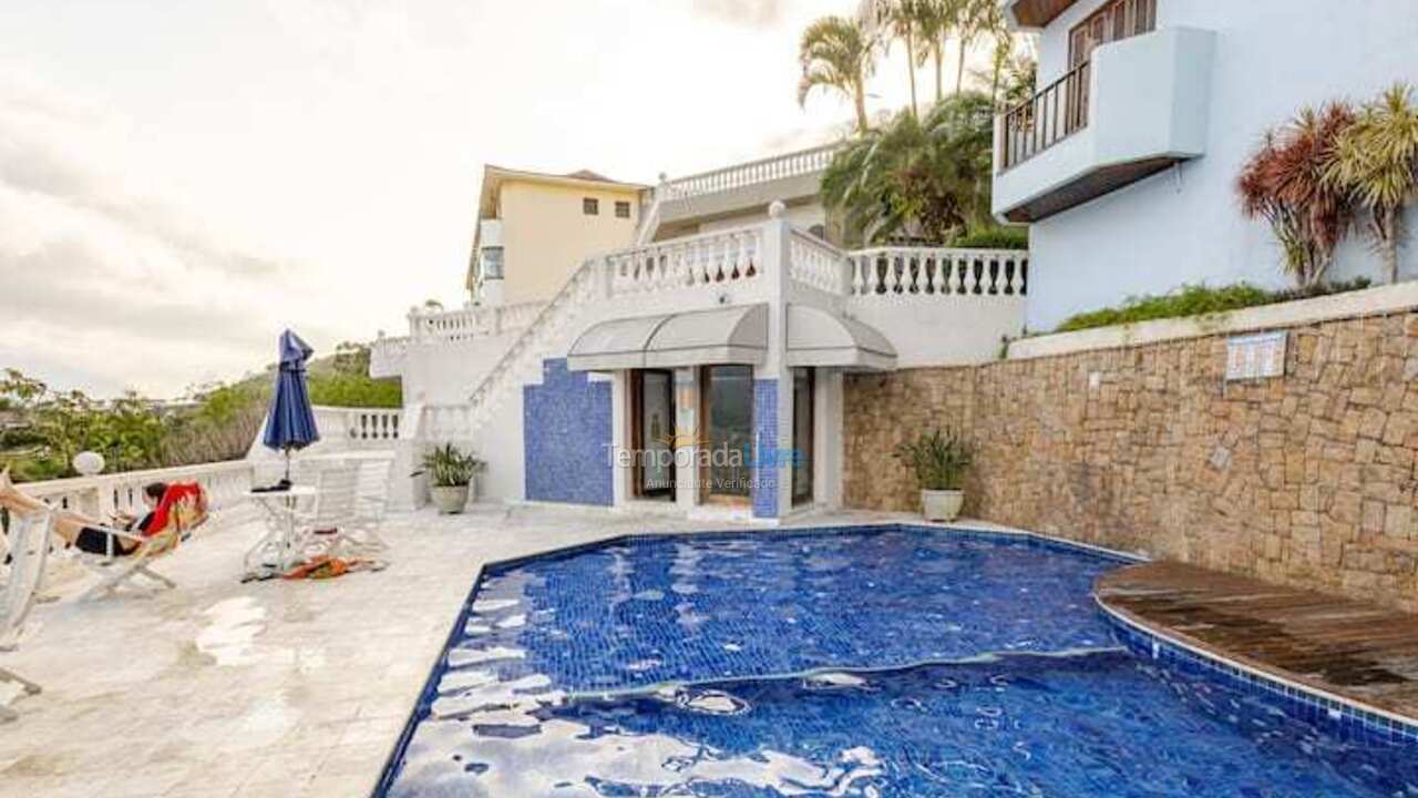 Apartamento para alquiler de vacaciones em São Sebastião (Pontal da Cruz)