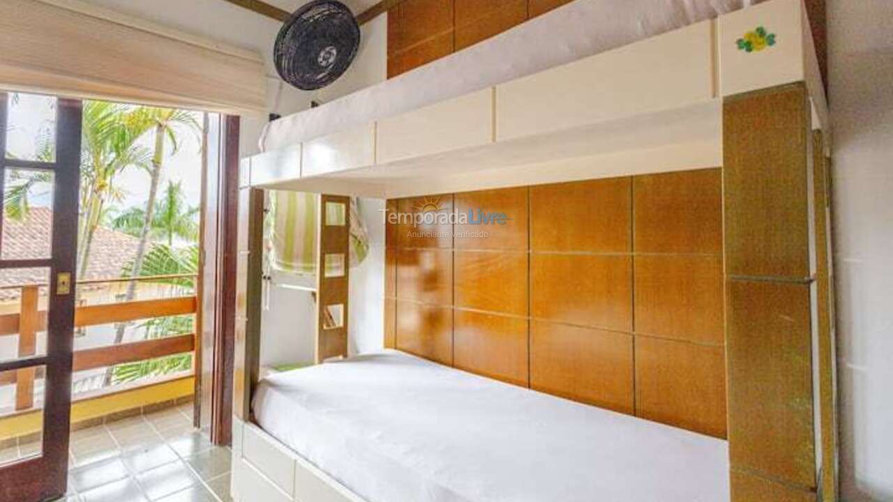 Apartamento para alquiler de vacaciones em São Sebastião (Pontal da Cruz)