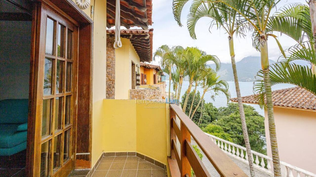 Apartamento para alquiler de vacaciones em São Sebastião (Pontal da Cruz)