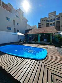 Spacious house in Mariscal with pool for up to 25 people