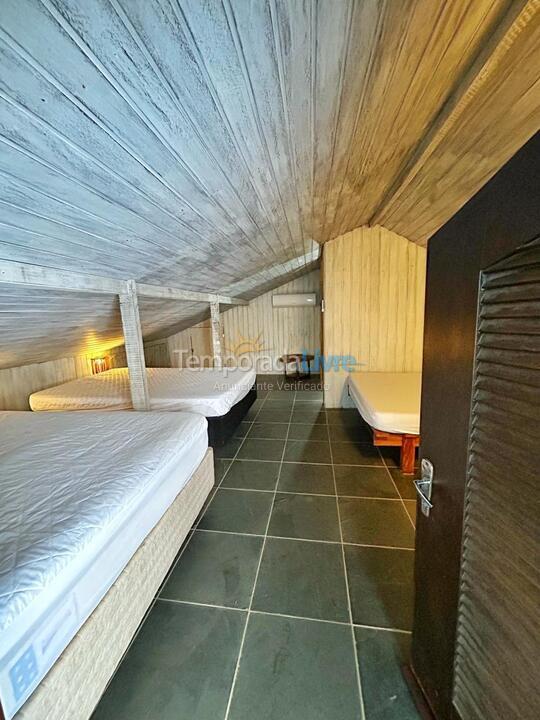 House for vacation rental in Bombinhas (Mariscal)