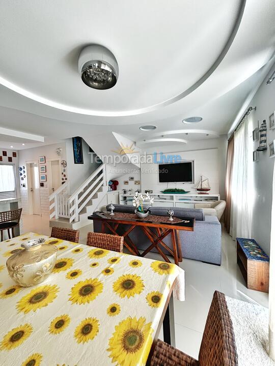 Casa para alquiler de vacaciones em Bombinhas (Canto Grande)