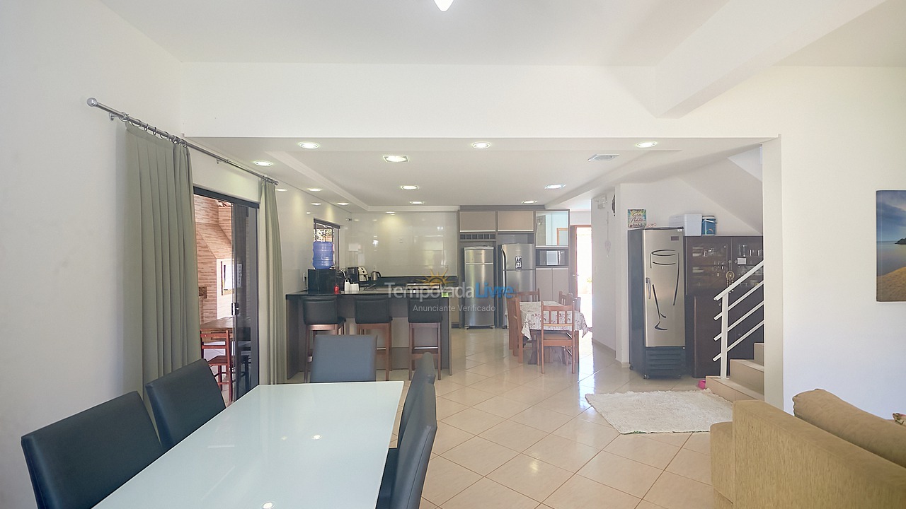 Casa para alquiler de vacaciones em Bombinhas (Mariscal)