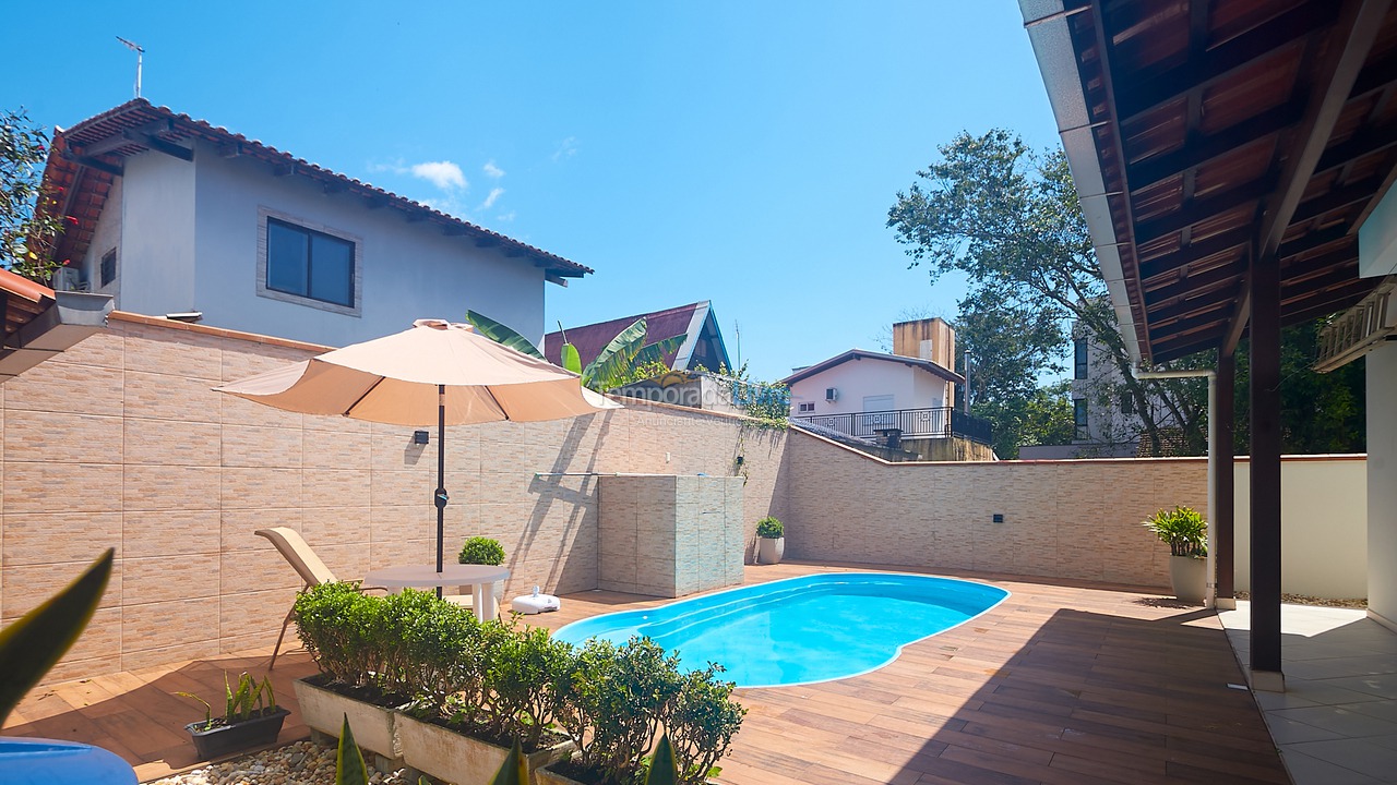Casa para alquiler de vacaciones em Bombinhas (Mariscal)