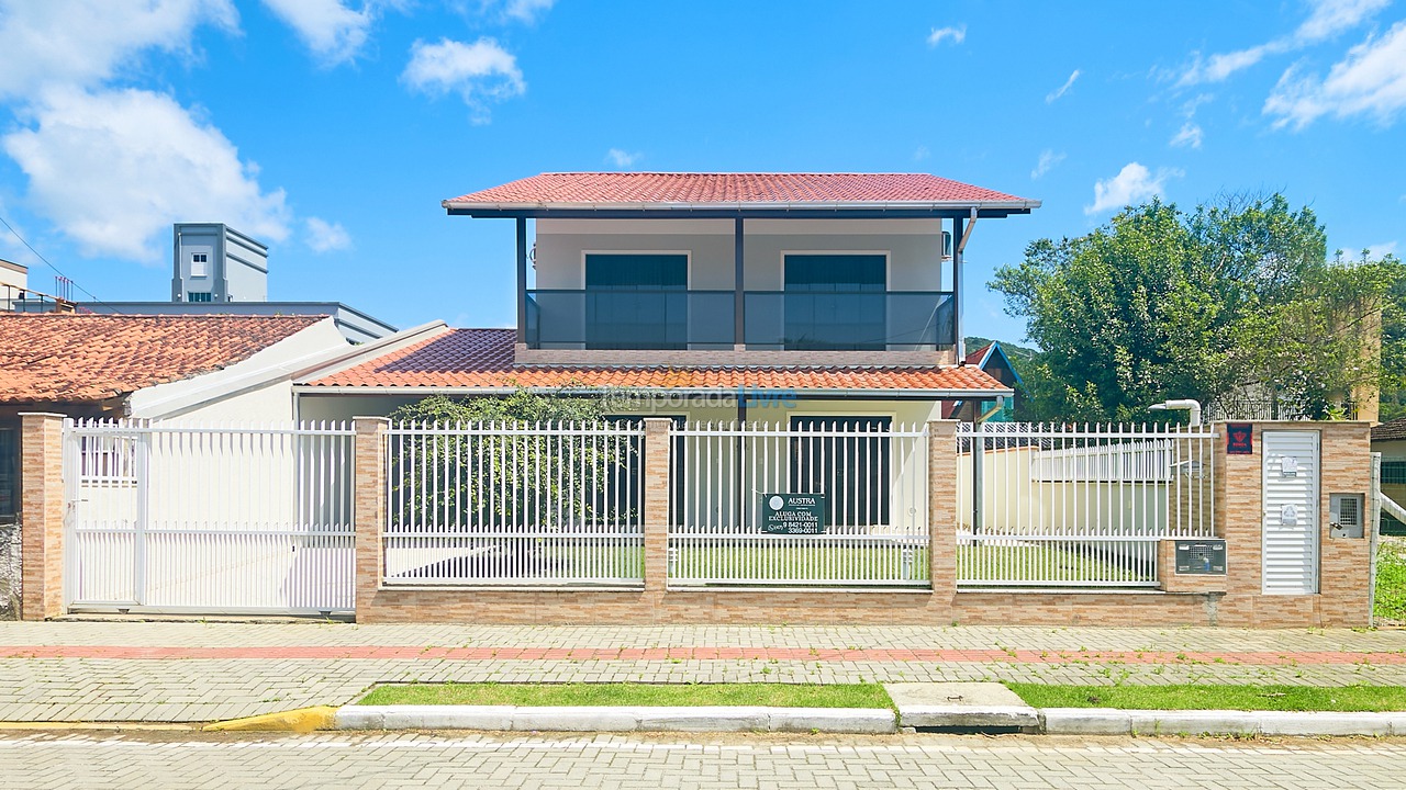 Casa para alquiler de vacaciones em Bombinhas (Mariscal)