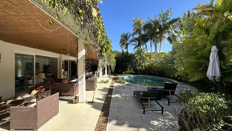 House for rent in São Sebastião - 244