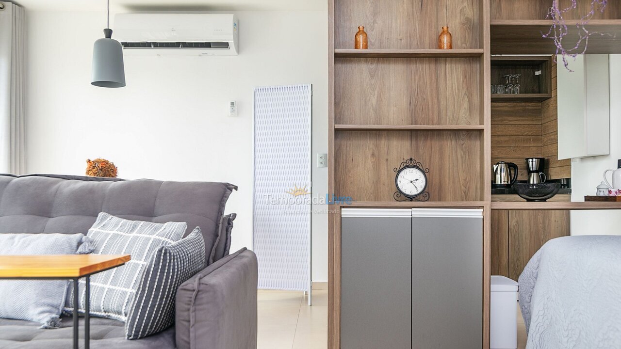 Apartamento para aluguel de temporada em Armação dos Búzios (Triângulo de Búzios)