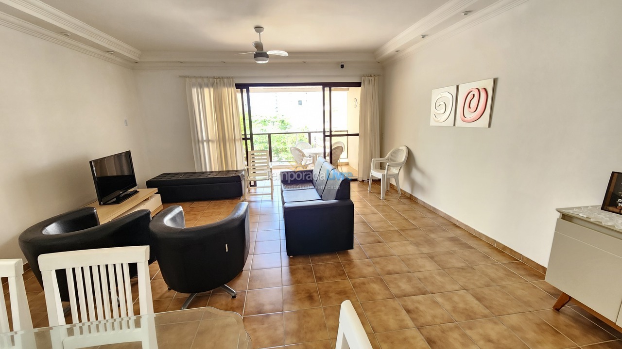 Apartment for vacation rental in Guarujá (Pitangueiras)