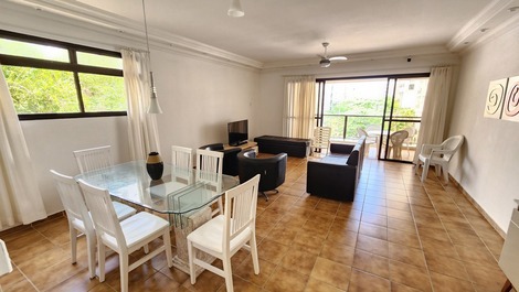Huge apartment in Pitangueiras with 4 suites, complete leisure facilities, 3 parking spaces
