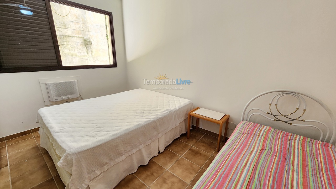 Apartment for vacation rental in Guarujá (Pitangueiras)