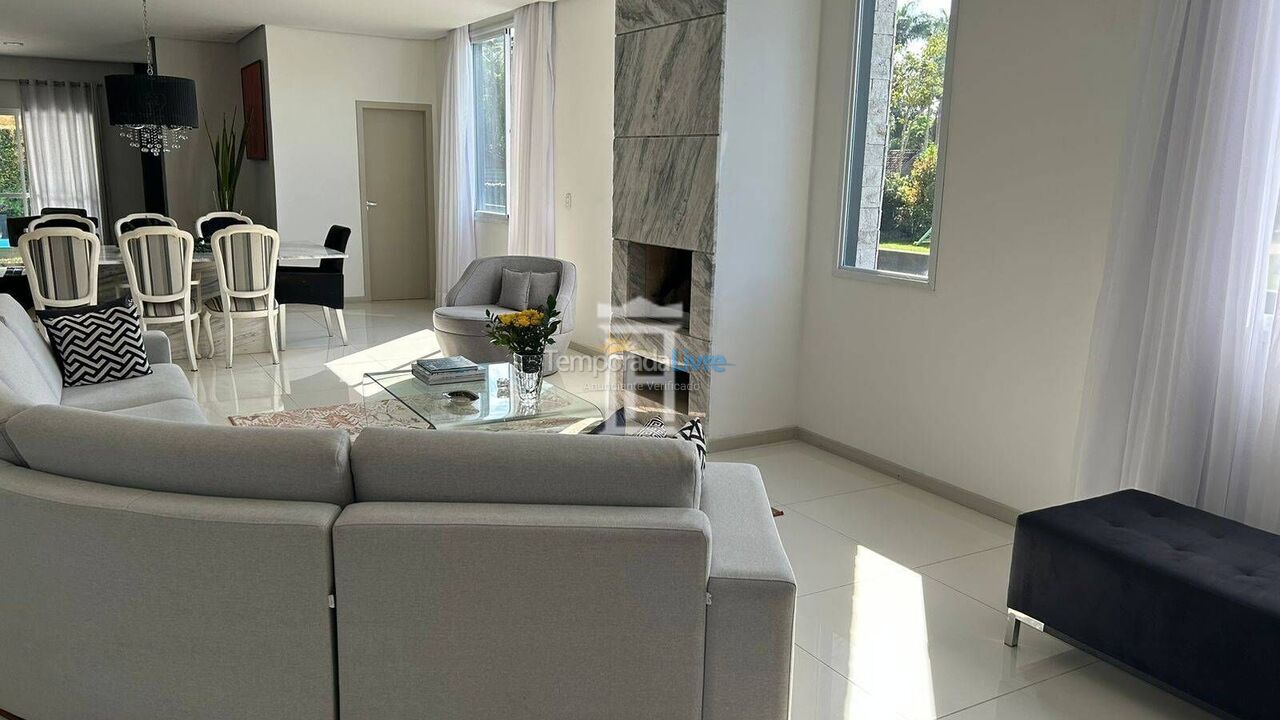 Casa para aluguel de temporada em Florianopolis (Jurerê Internacional)