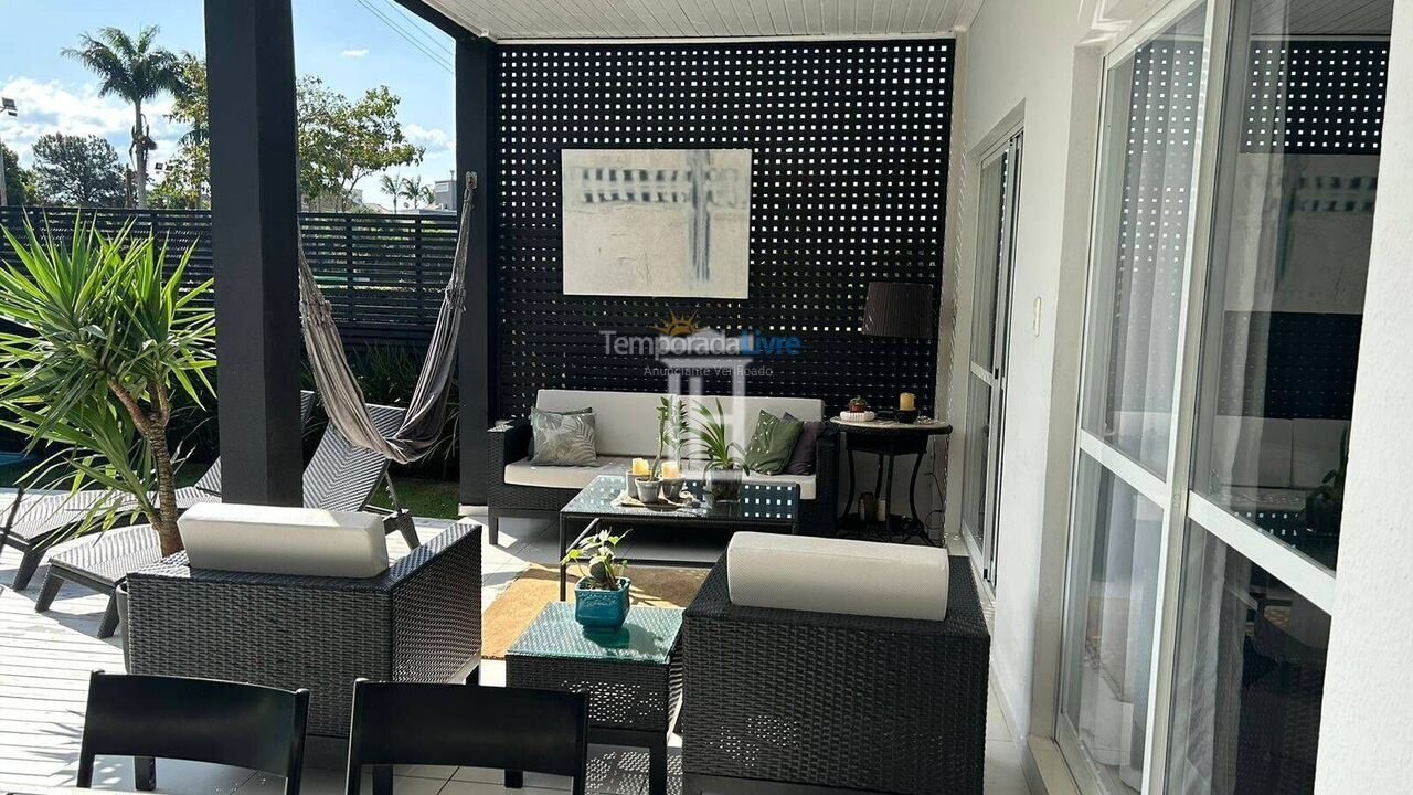 Casa para aluguel de temporada em Florianopolis (Jurerê Internacional)
