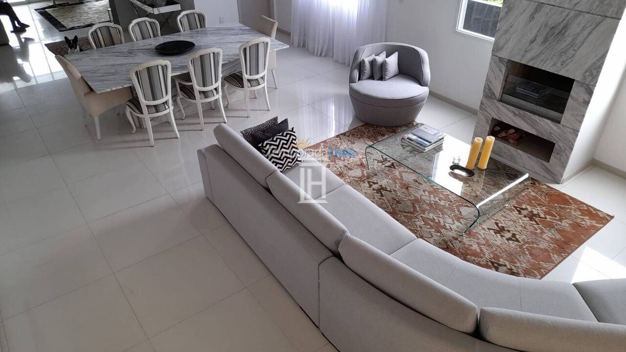 Casa para aluguel de temporada em Florianopolis (Jurerê Internacional)
