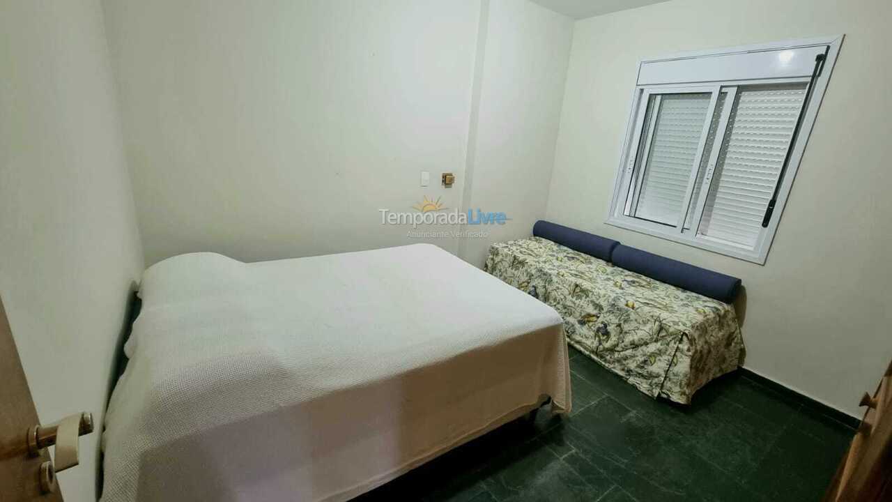 Apartment for vacation rental in Guarujá (Pitangueiras)