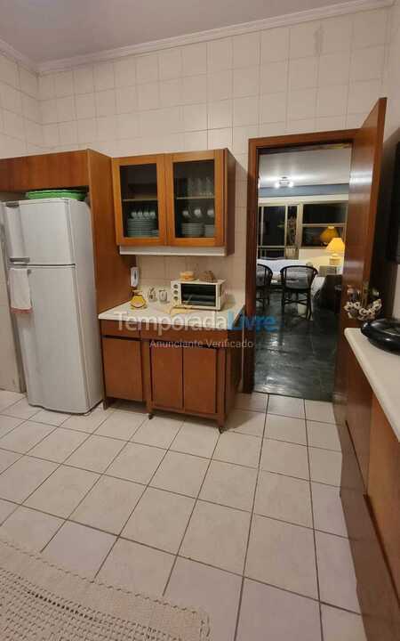 Apartment for vacation rental in Guarujá (Pitangueiras)