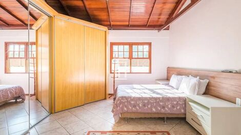 Casa com 4 quartos de Temporada