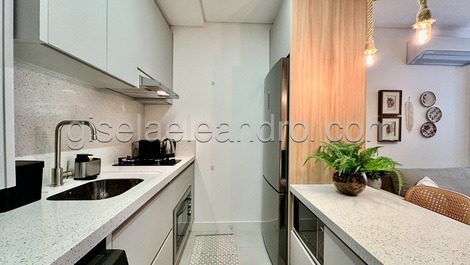 Apartamento nuevo y moderno de 1 dormitorio en Jurere